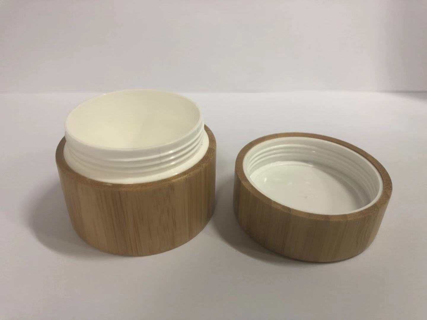50g Skincare Bamboo Cream Jar Cosmetic Packaging / Bamboo Makeup Jar Customized Logo