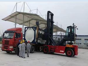 Red New Container Handling Equipment With 71400 Kgs Unload Capacity
