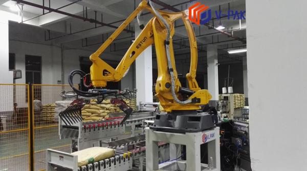 Cheap Sacks Robotic Palletizing System , High Precision Bag Palletizer Machine for sale
