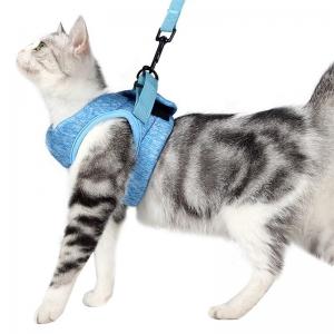 China Out Traction Cat Walking Rope elastic Pet Chest Strap Magic Tool With Adjustable Buckle on sale