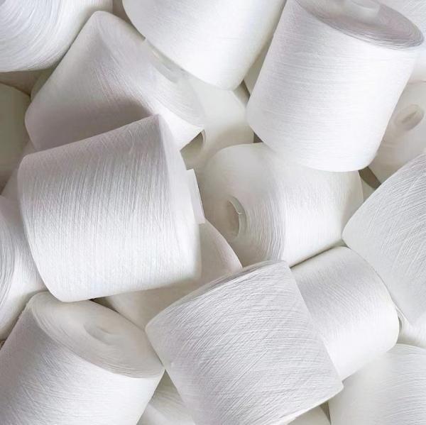 Cheap Smooth Surface Polyester Staple Yarn , Paper Cone 100 Spun Polyester Sewing Thread for sale