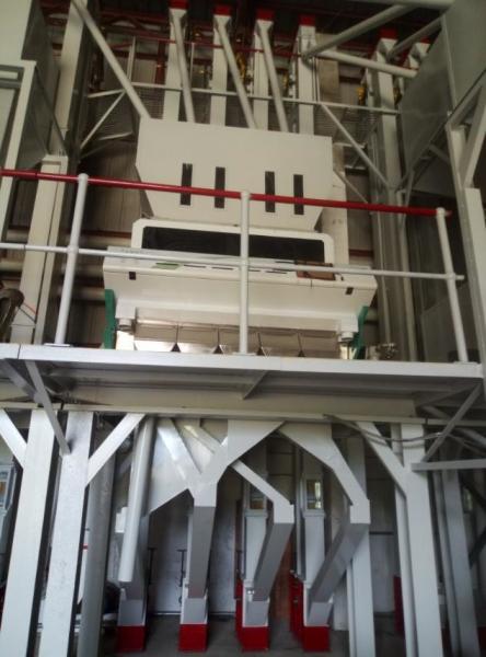 Cheap Red Rice Color Sorter Machine For Separating Inferior Quality Red Rice for sale