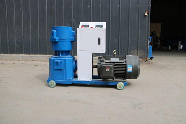 Cheap Chicken Farming Small Feed Pellet Machine 200-300kg/Hr for sale