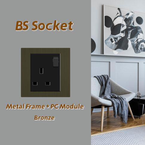 Cheap CE 13A BS Socket 250V Single Pole Three Pin Square Wall Power Socket for sale