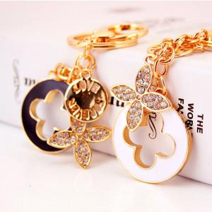 China Diamond Designer Key Rings For Women ODM Available 16mm Thick on sale