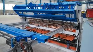 China Durable Wire Mesh Fencing Machine , Fully Automatic Chicken Mesh Making Machine on sale