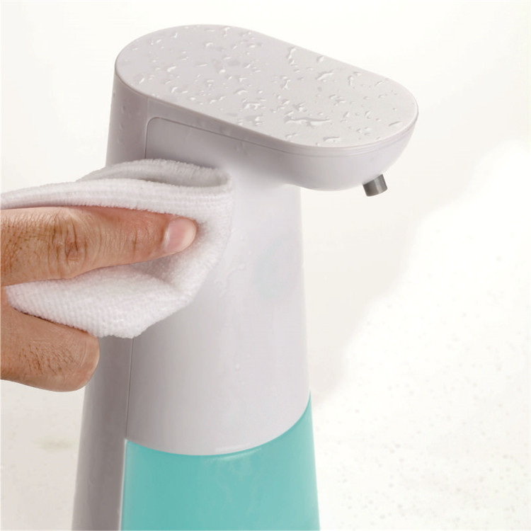 Waterproof Touchless Foaming Soap Dispenser 250ML For Hotel