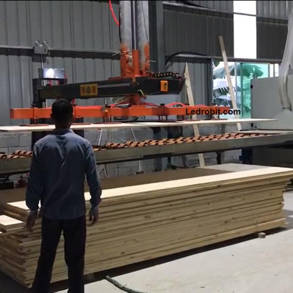 Cheap Servo Motor LCD Display Loading Unloading Machine Automatic Wood Panel Conveyor for sale