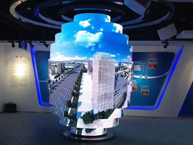 Soft Shaped Cylinder Flexible LED Display Panels P2.5 Curved Indoor 1