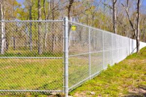 China High Secure Galvanized Chain Wire Fencing Chain Link Security Fence Long Time Life on sale