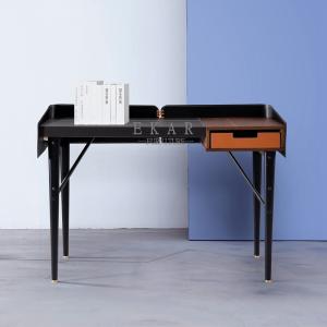 China Simple Design Metal Base Study Table Modern Office Desk on sale