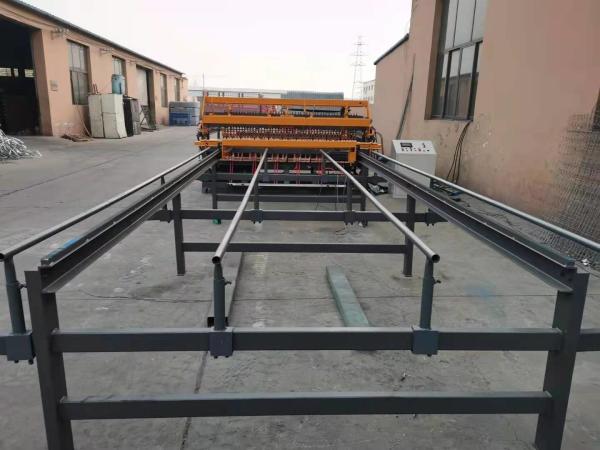 Cheap Numerical Control 4KW 40PCS Fence Mesh Welding Machine for sale