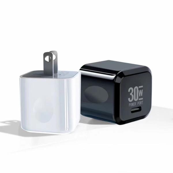 Cheap High Efficiency Ice Cube USB C Travel Adapter Overload Protection for sale