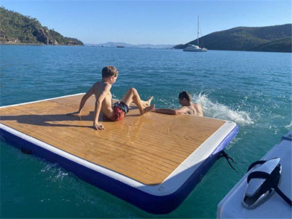 Cheap Drop Stitch Inflatable Floating Water Lounge Raft Inflatable Swimming Float Island Dock for sale