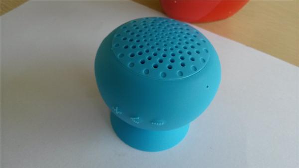 Cheap Mini sucking bluetooth speaker cheap mobile phone speaker music player for sale