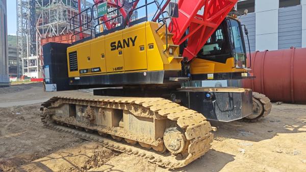 Cheap 2019 Crawler Lifting Cranes 85 Ton Capacity Folding Design Perfect for Construction for sale