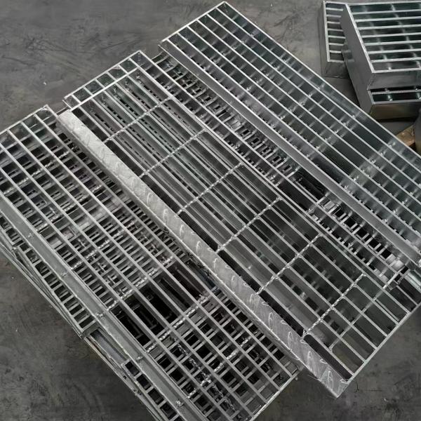 Cheap Galvanized Anti Slip Floor Grating with High Load Capacity for sale