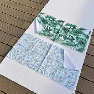 Best Customized logo microfiber beach towel factory direct wholesale