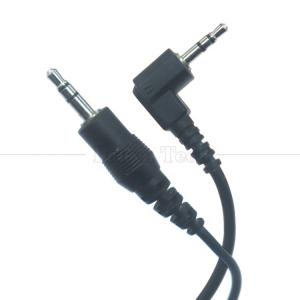 China Customization 2.5mm Male to 90 Degree Right Angle 3.5mm Male Stereo Jack Aux Audio Converter Adapter Cable on sale