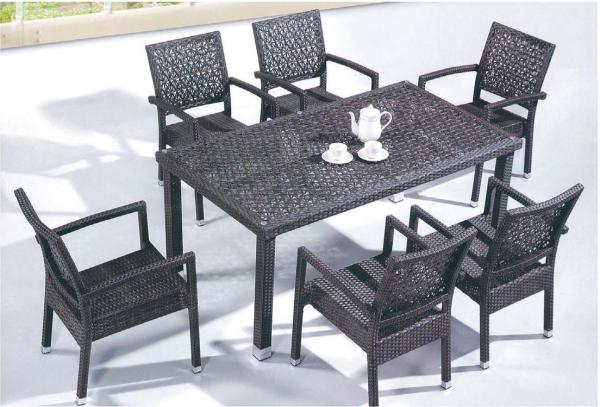 Cheap YLX-RN-044 Black Rattan Armrest Chair with Rattan Rectangle Table for sale