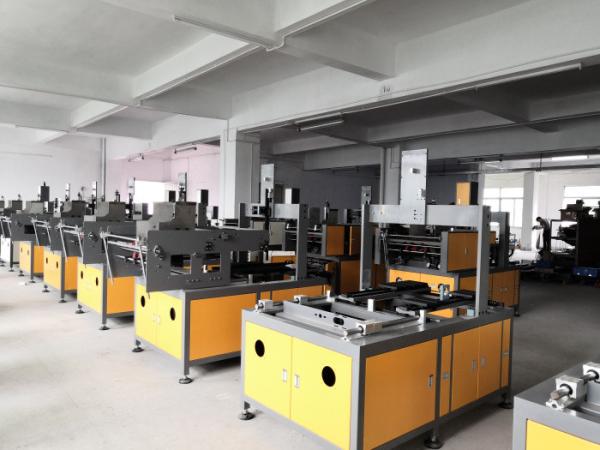 Cheap Stable Automatic Rigid Box Making Machine , Cake Box Machine Eco Friendly for sale