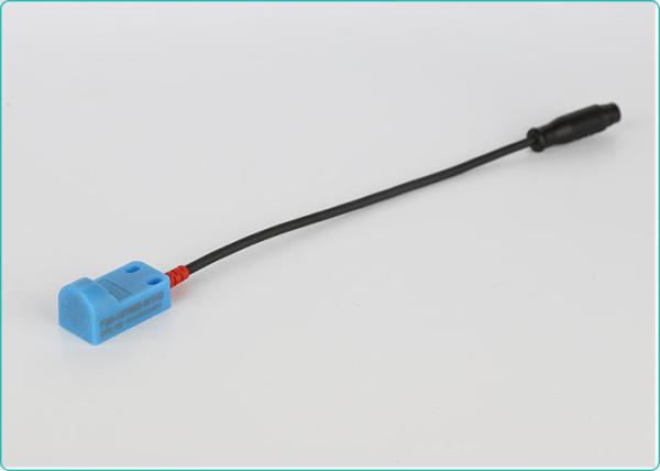 Cheap IP67 Waterproof 5mm Sensing Inductive Proximity Sensor PNP NC Normally Open for sale