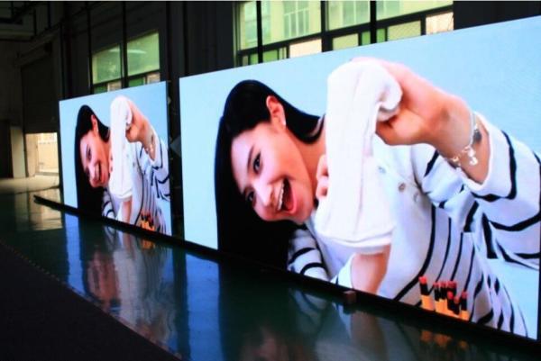 Cheap Large Outdoor LED Signs 1R1G1B Brightness Adjustable 1/4 Scan Constant Current for sale