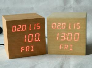 Best Square Shape Calendar Snooze Temperature Mulit Function Desktop Clock wholesale