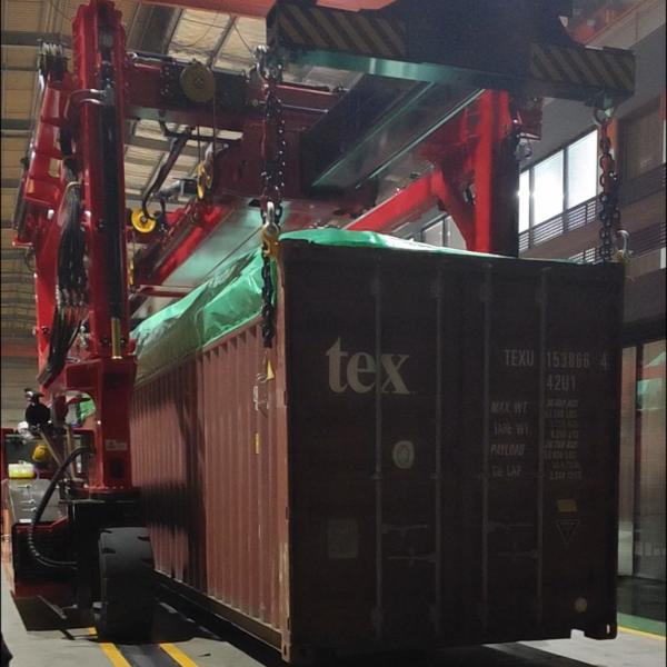 Cheap Highly Customized Container Straddle Carrier Price 40OT Container Handler Truck for sale