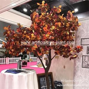 Maple Color Artificial Evergreen Trees / Fake Sycamore Tree Weeding Tabletop Decor