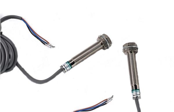 Cheap Magnetic Metal Inductive Proximity Switch , M8 Inductive Proximity Sensor for sale