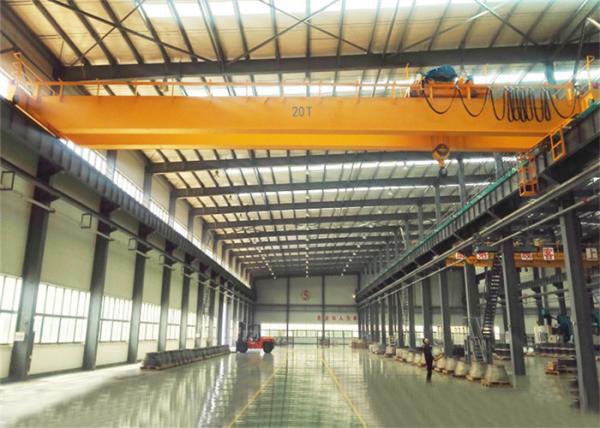 Cheap SGS A5 20T Span 20m Double Girder EOT Crane For Metallurgical for sale