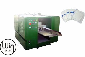 China 200pcs/Min Gauze Swab Machine , 5.9kw Auto Folding Machine on sale