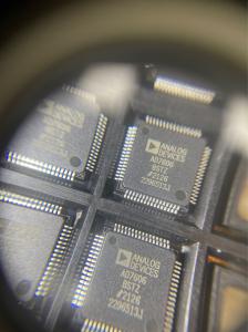 AD7606BSTZ  LQFP64  SMDIntegrated Circuits MCU Controller Microcontrol