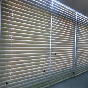 China Durable Light Filtering Venetian Window Blinds For Low Privacy Level on sale