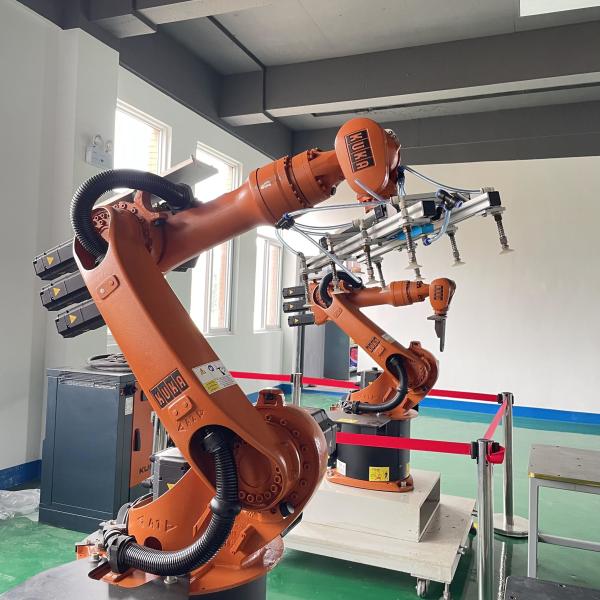 1611mm Reach Palletizing Robot Floor Mounted Automation Equipment, Flux Cored