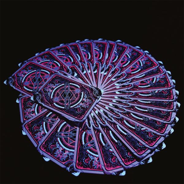 Cheap Glow In Dark CMYK Print Playing Cards Custom Magic Cards Printed for Casino Gambling for sale