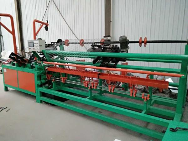 Cheap Large Capacity Fully Automatic Chain Link Fence Machine Servo Motor Driver Control for sale