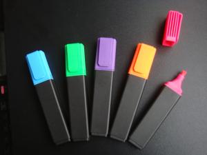 China Multi highlighter marker set packaging promotional art marker type on sale