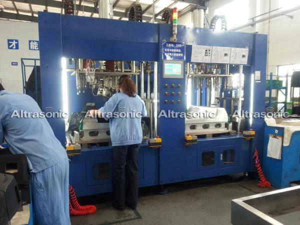 Cheap Customized 28KHz Ultrasonic Riveting Welding Machine With Circuit Overload Protection for sale